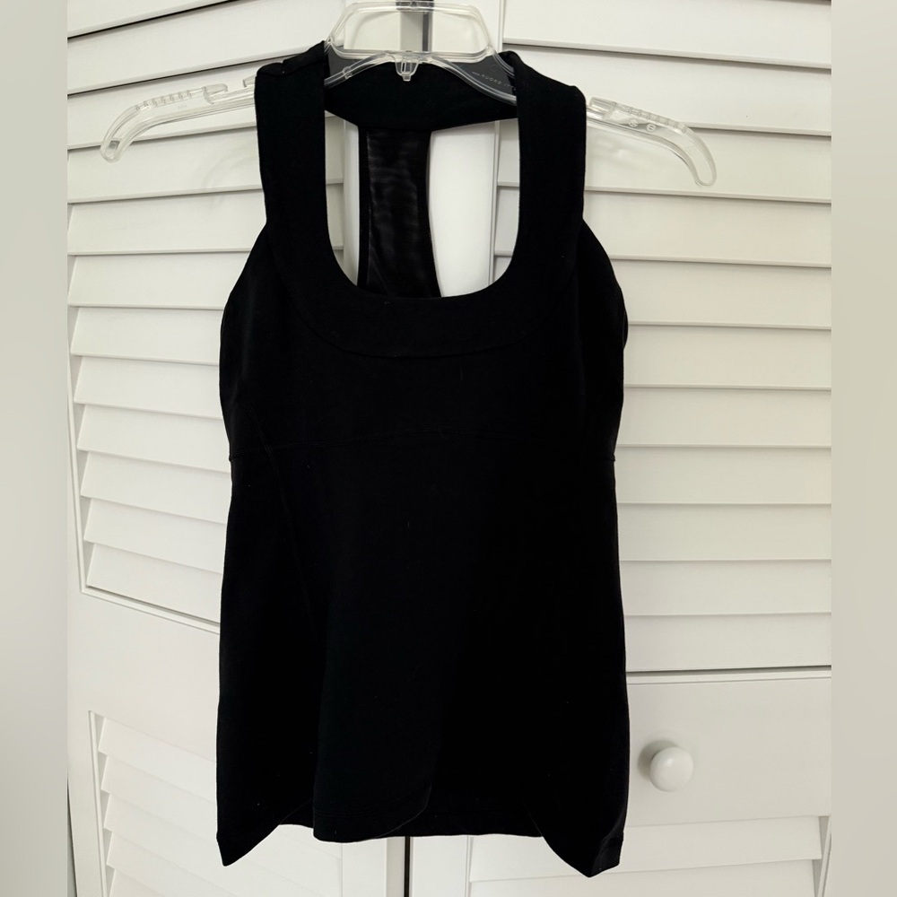 Lululemon Scoop Neck Tank Workout Bra Top Black Size 6